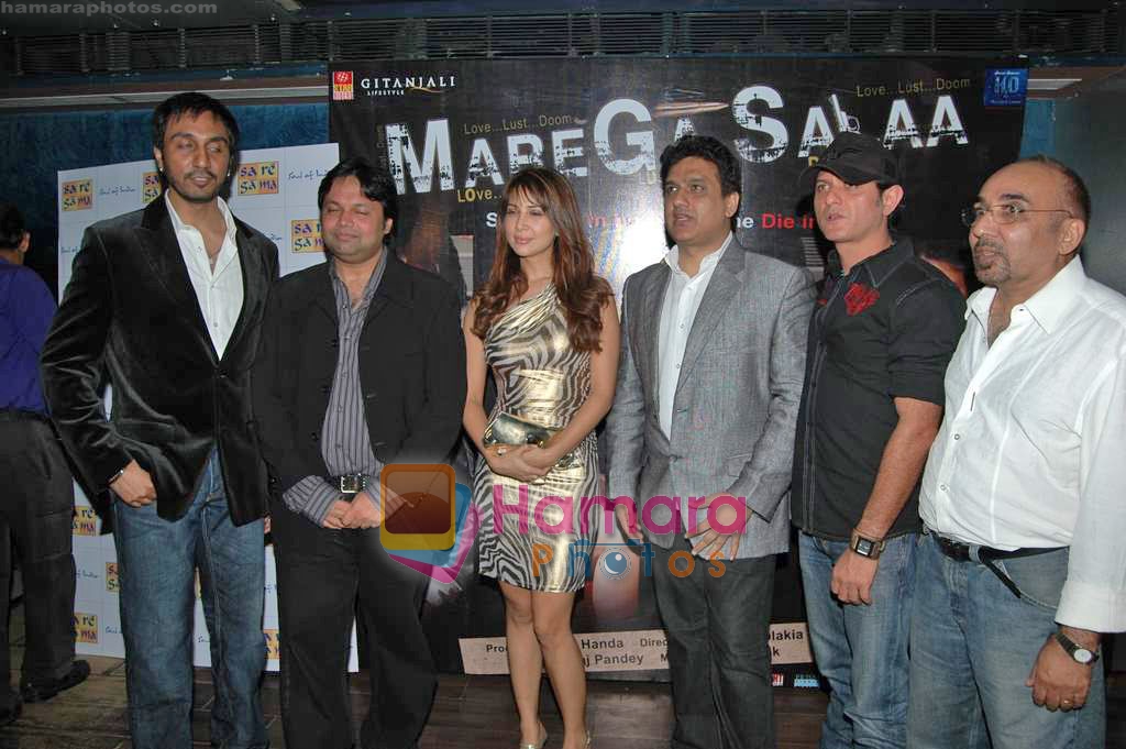 Kim Sharma at Marega Salaa music launch in H2O on 6th Oct 2009 