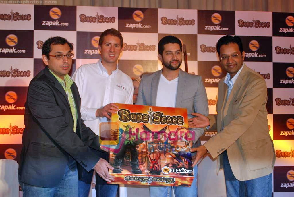 Aftab Shivdasani launches game for Zapak in Trident, Mumbai on 8th Oct 2009 