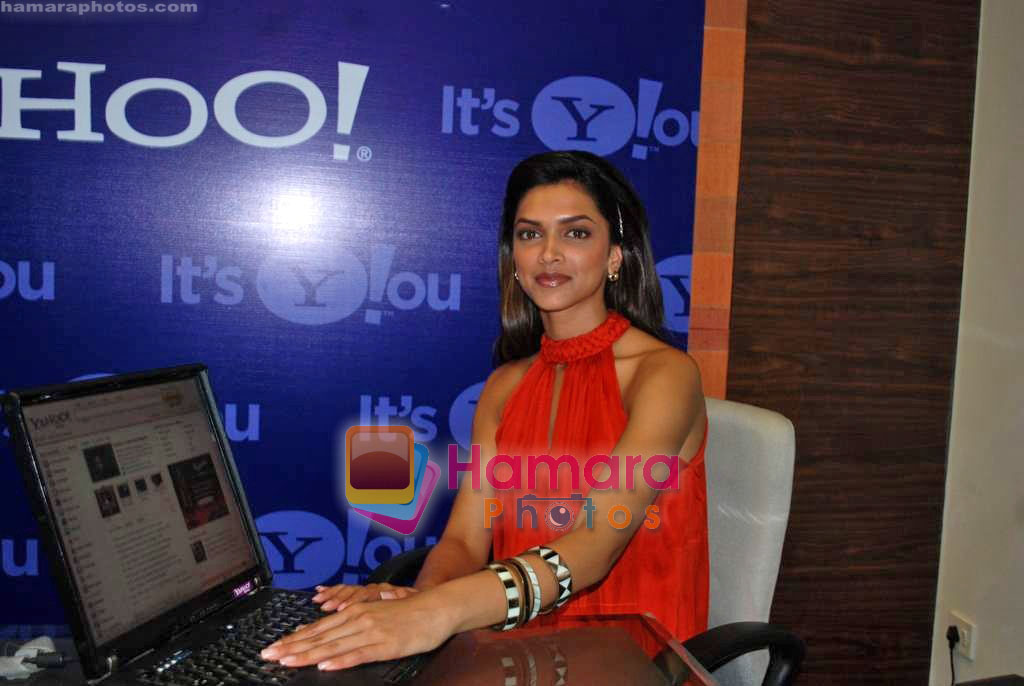 Deepika Padukone launches Yahoo's new look in Yahoo Office on 10th Oct 2009 