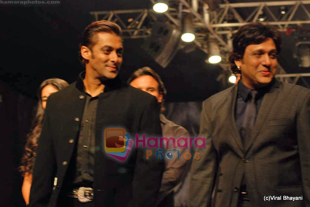 Salman Khan, Govinda at Being Human Show in HDIL Day 2 on 13th Oct 2009 