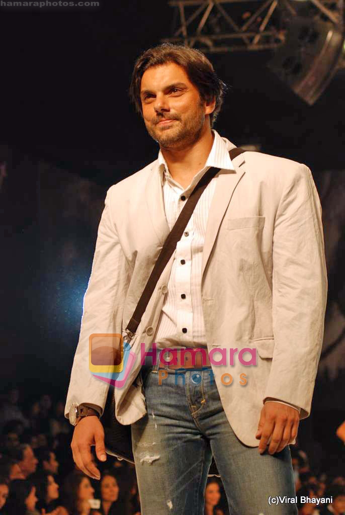 Sohail Khan at Being Human Show in HDIL Day 2 on 13th Oct 2009 