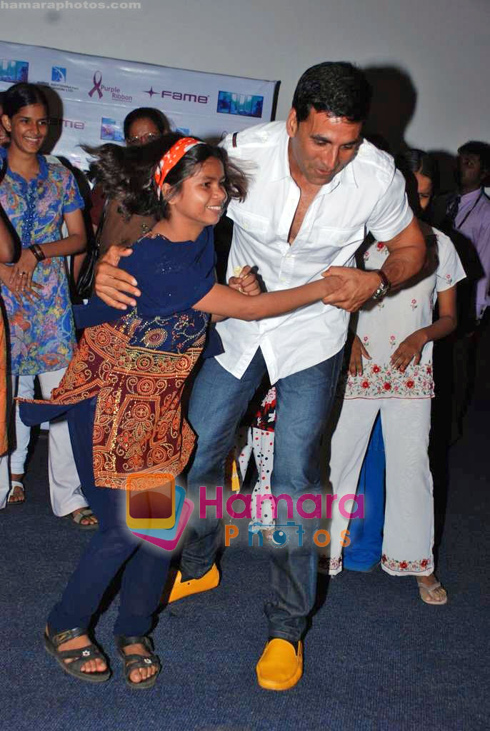 Akshay Kumar at Blue Promotional Event in Fame, Malad on 18th Oct 2009 