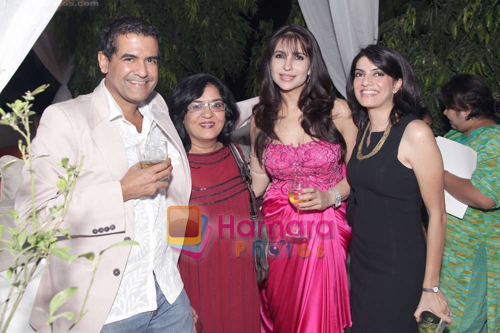 AD Singh, Sushma Puri, Tanisha Mohan with a friend at Elite Model Management Bash in Olive, New Delhi on 22nd Oct 2009