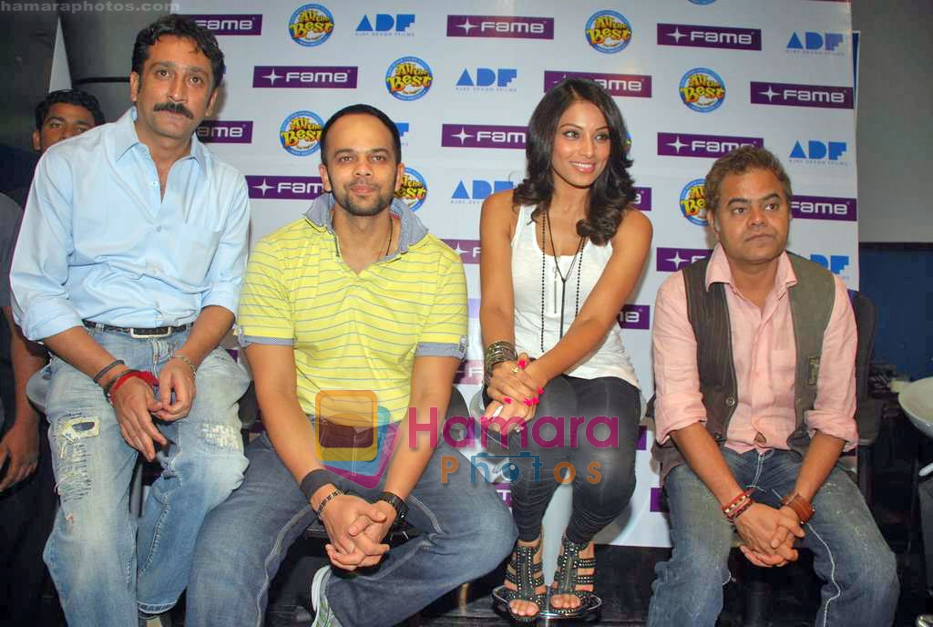 Bipasha Basu, Rohit Shetty  meets All The Best fans in Fame on 23rd Oct 2009 