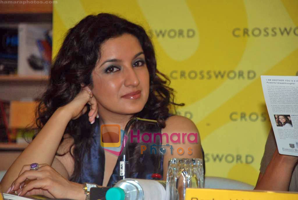 Tisca Chopra at Priya Kumar's book launch I Am another YOU in Mumbai on 23rd Oct 2009 