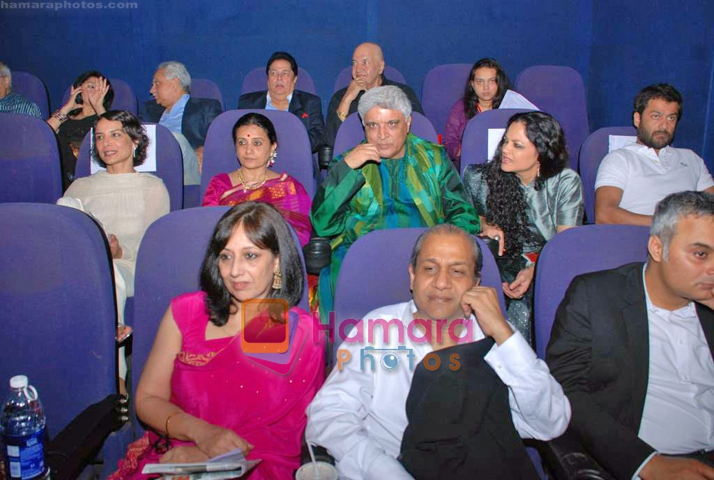 Javed Akhtar at the opening ceremony of MAMI in Fun Republic on 29th Oct 2009 