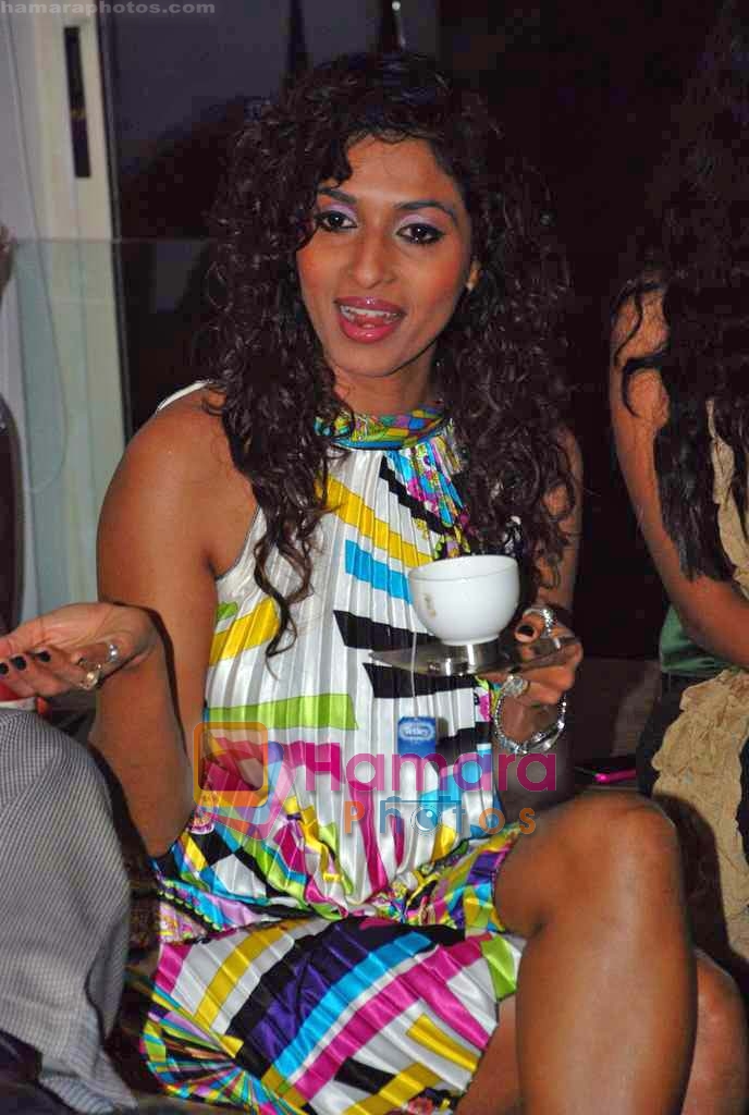 Sandhya Shetty at Viren Shah's party on 1st Nov 2009 