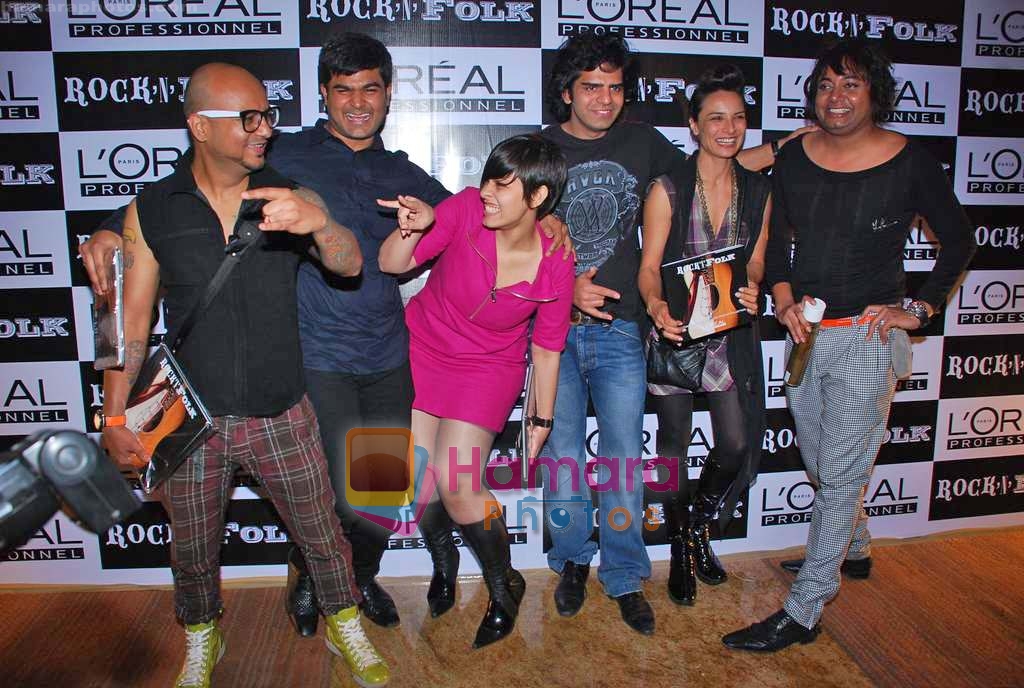 Adhuna Akhtar at Loreal Autumn Winter Color Collection launch in Grand Hyatt, Mumbai on 2nd Nov 2009 