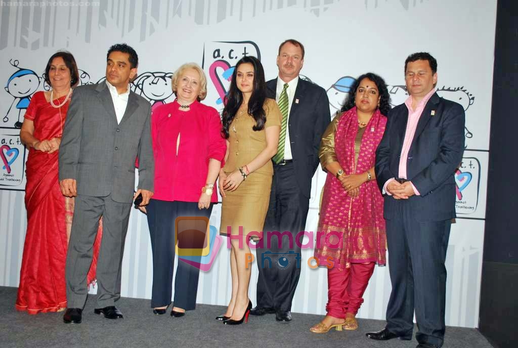 Preity Zinta at Human Trafficking NGO event in Taj Land's End on 5th Nov 2009 