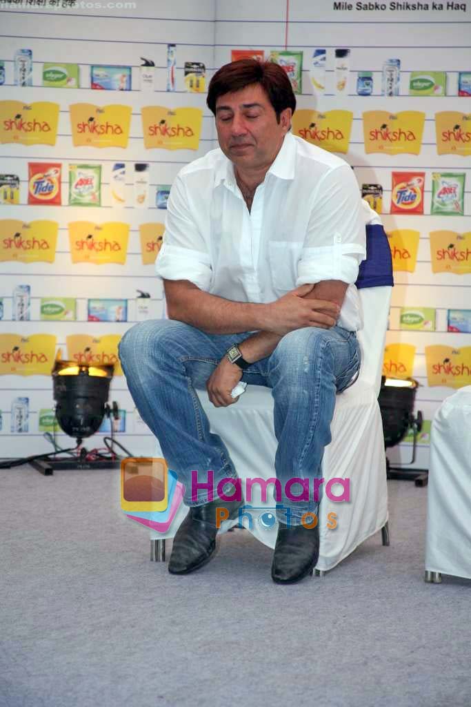 Sunny Deol at Shiksha NGO event in P and G Office on 5th Nov 2009 