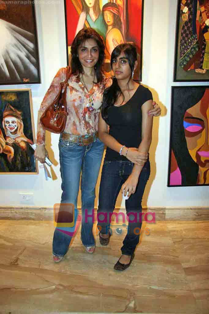 Queenie Dhody at Out of the Box Art Exhibition in Mumbai on 6th Nov 2009 