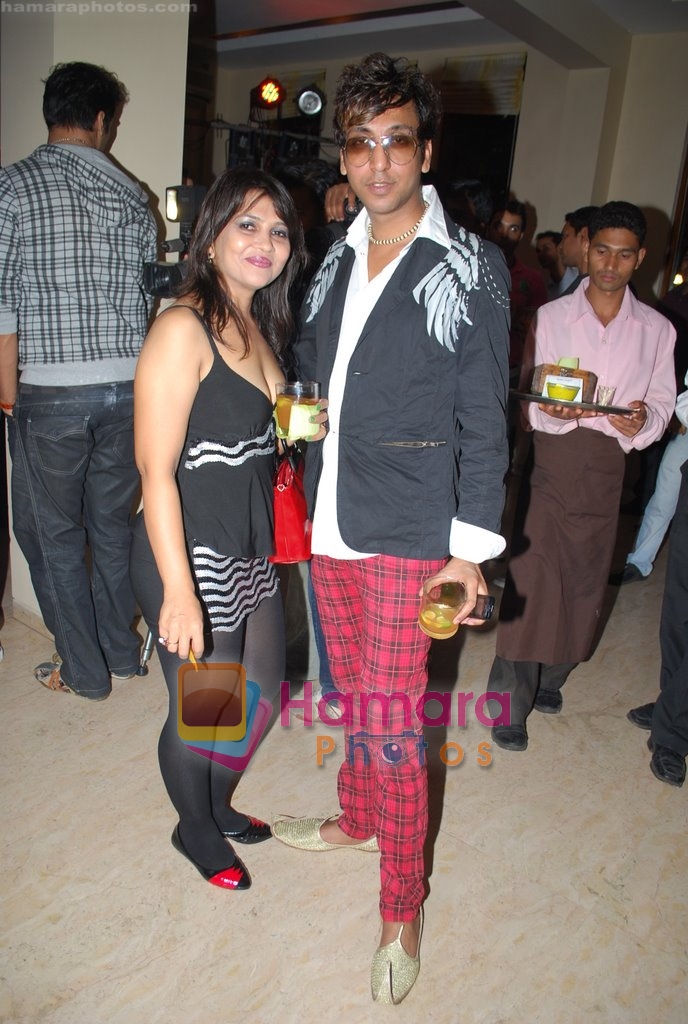 Rehan Shah at the fashion show by Asif and Sanjida at Dio Banquets Anniversary in Dio, Mumbai on 23rd Nov 2009 