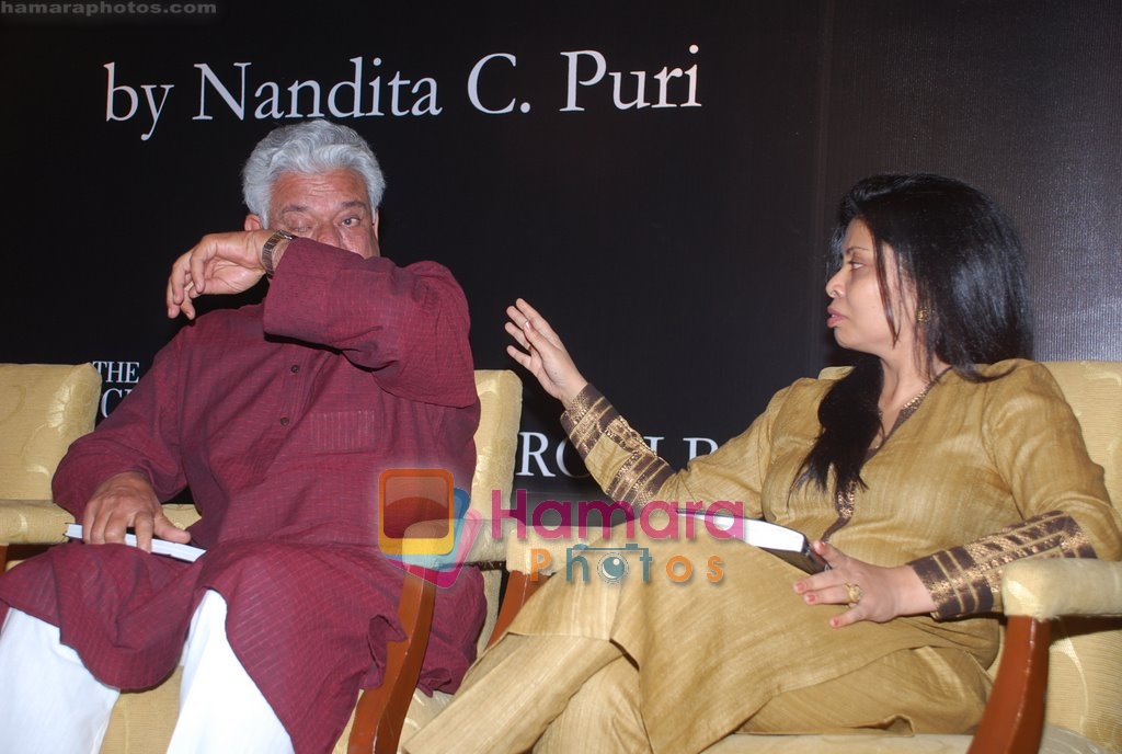 Om Puri at the launch of Om Puri's biography titled Unlikely Hero in ITC Grand Central, Mumbai on 23rd Nov 2009 