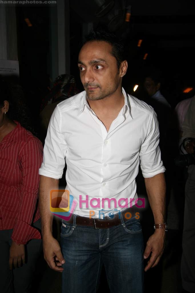 Rahul Bose at new menu launch by chef Justin Dingle in Olive on 23rd Nov 2009 