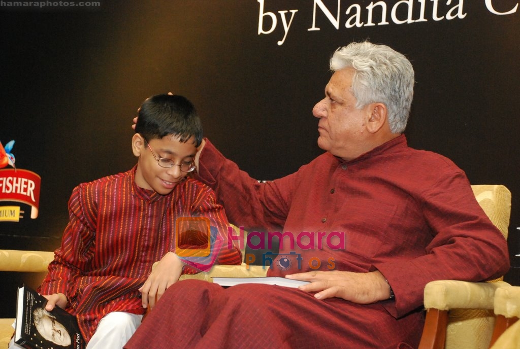 Om Puri at the launch of Om Puri's biography titled Unlikely Hero in ITC Grand Central, Mumbai on 23rd Nov 2009 