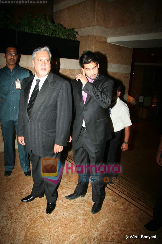 at Shilpa Shetty and Raj Kundra's wedding reception in Mumbai on 24th Nov 2009 ~0