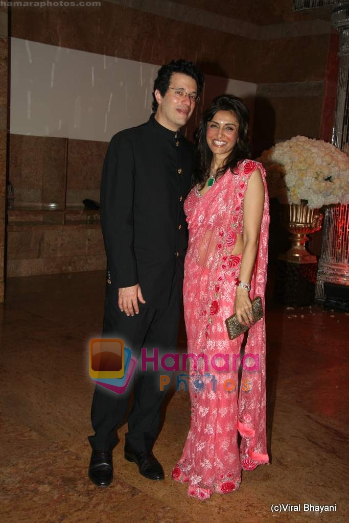 Queenie Dhody at Shilpa Shetty and Raj Kundra's wedding reception in Mumbai on 24th Nov 2009 