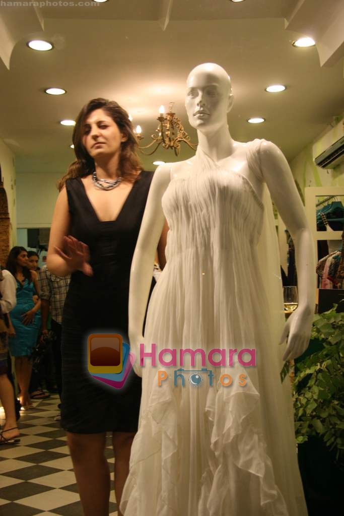 at Varsha Bhawnani's store launch in Khar on 25th Nov 2009 