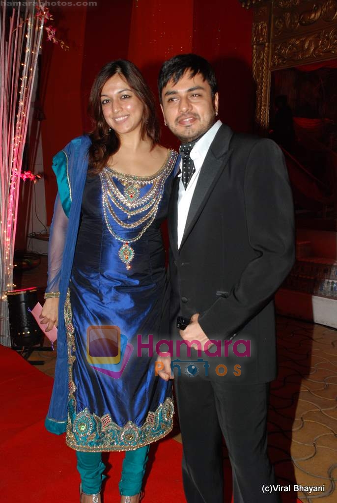 at Isha Koppikar's wedding reception on 29th Nov 2009 
