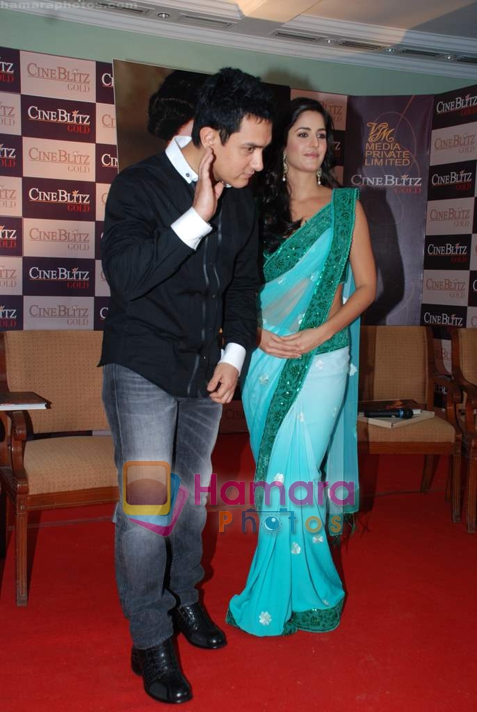 Aamir Khan, Katrina Kaif at Cineblitz Gold issue launch in Taj Land's End on 30th Nov 2009 