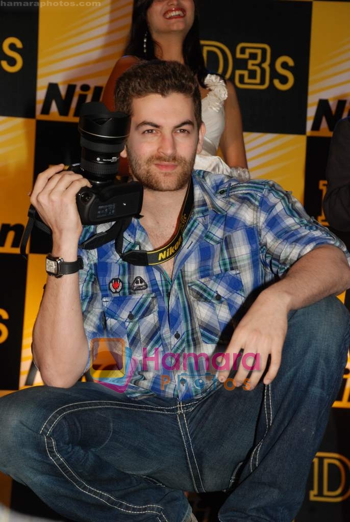 Neil Nitin Mukesh launches Nikon D3s camera in Mumbai on 30th Nov 2009 