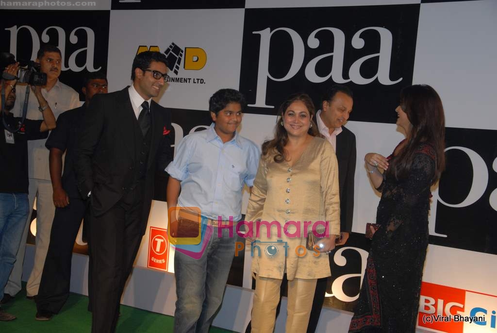 Aishwarya Rai, Abhishek Bachchan, Tina Ambani, Anil Ambani at Paa premiere in Mumbai on 3rd Dec 2009 