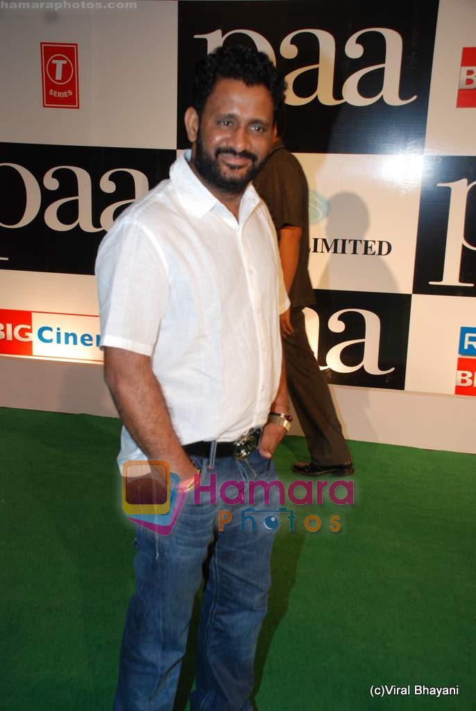 at Paa premiere in Mumbai on 3rd Dec 2009 