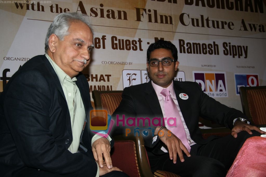 Abhishek Bachchan at Asian Culture Award in Fun Republic, Mumbai on 7th Dec 2009 