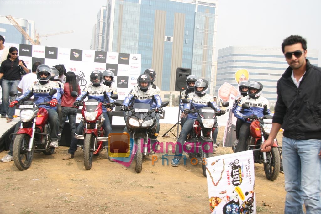 Ranbir Kapoor Flags off Bigadda Yamaha India bike Rally in BKC, Mumbai on 7th Dec 2009 