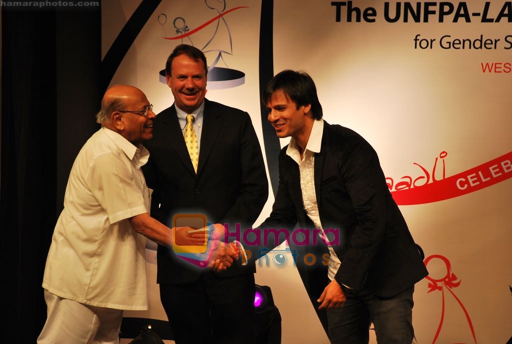 Vivek Oberoi at Laadli media awards nite in NCPA, Mumbai on 9th Dec 2009 