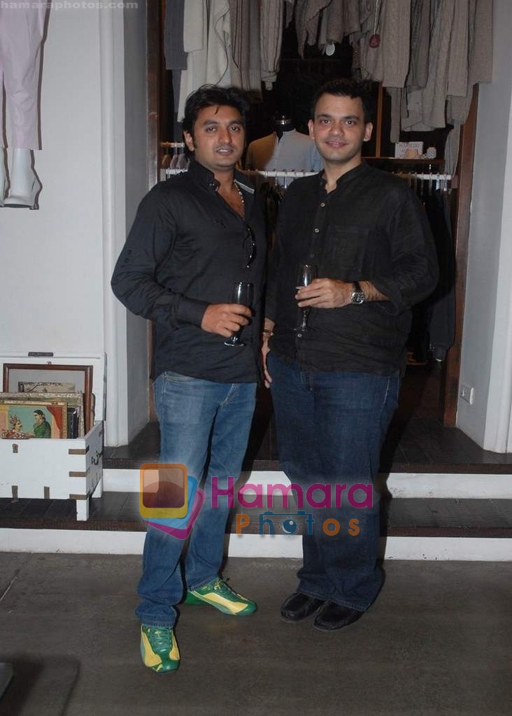 Bombay Electric Presents Day Disco by Rahul Gandhi and Rohit Khanna on 10th Dec 2009