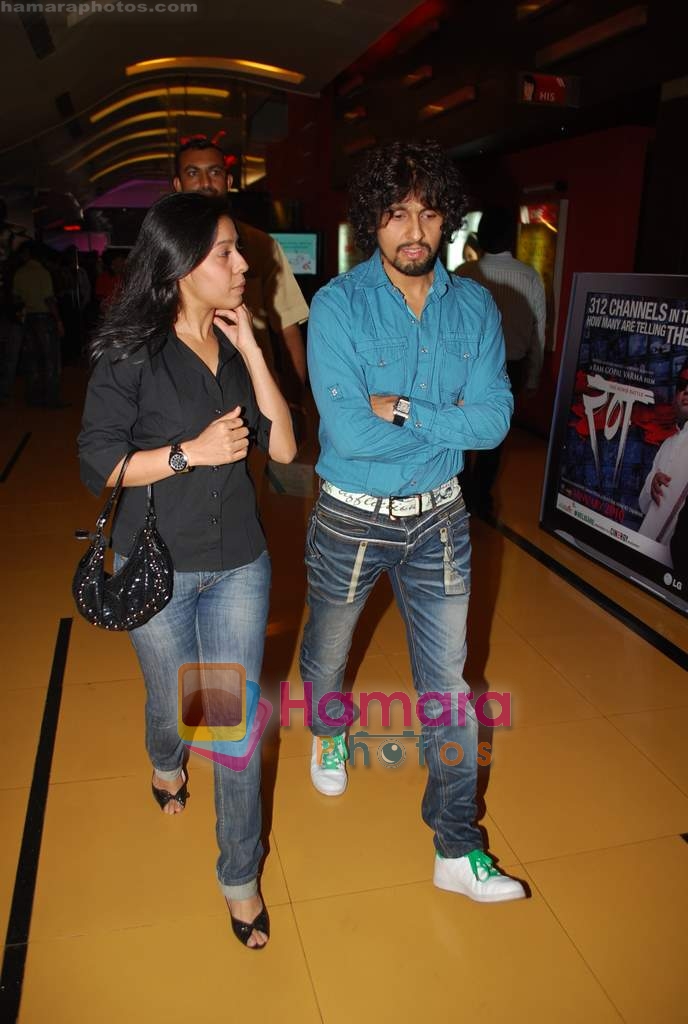 Sonu Nigam, Sunidhi Chauhan at the Music Release of film Veer in Mumbai on 14th Dec 2009 
