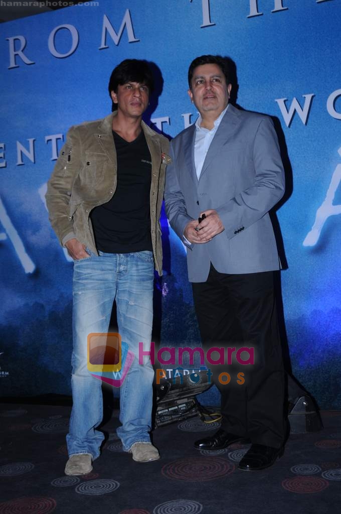 Shahrukh Khan at Avatar premiere in INOX on 15th Dec 2009 