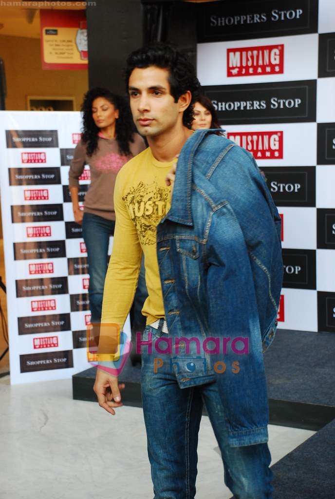 at Mustang Jeans launch in Shoppers Stop, Juhu on 15th Dec 2009 