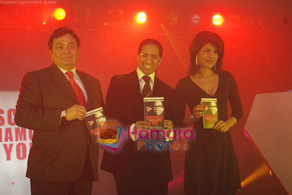 Priyanka Chopra, Rishi Kapoor at the launch of Arindam Chaudhuri's book Discover the Diamond In You in J W Marriott on 18th Dec 2009 