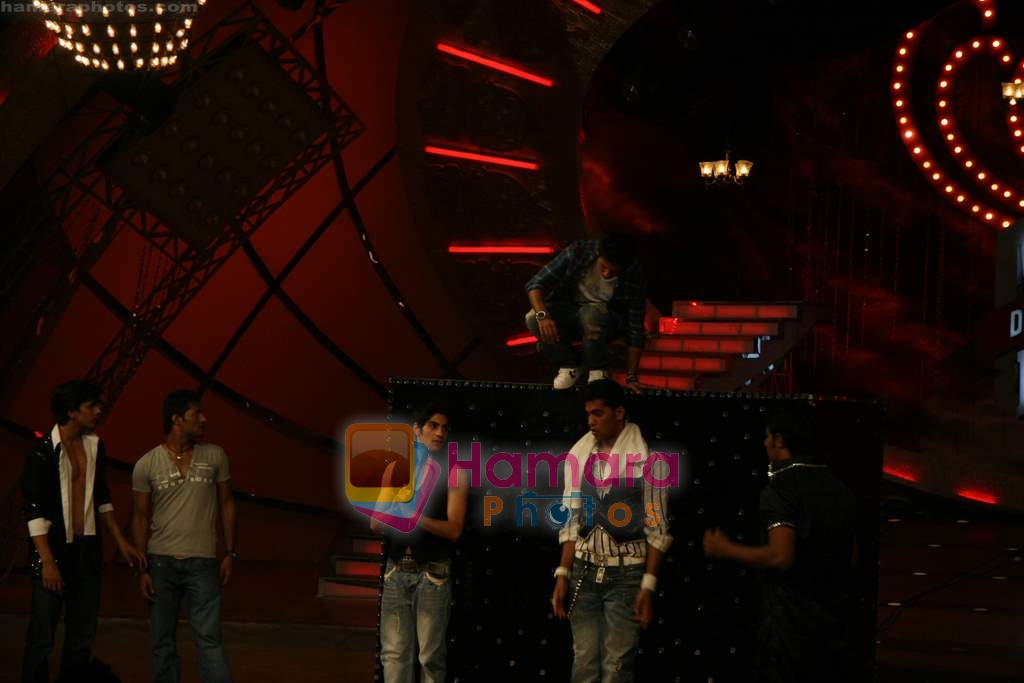 Shahid Kapoor on the sets of DPL in Chembur on 22nd Dec 2009 