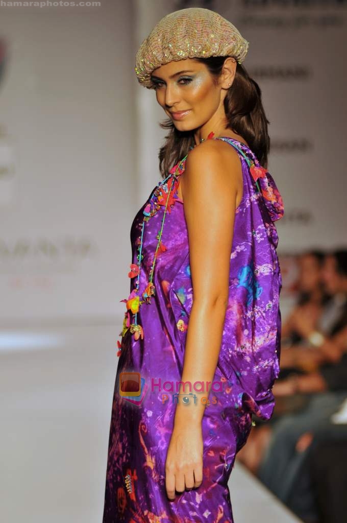 Bruna Abdullah at Beyu Fashion Awards 2009 in Bangalore on 31st Dec 2009 