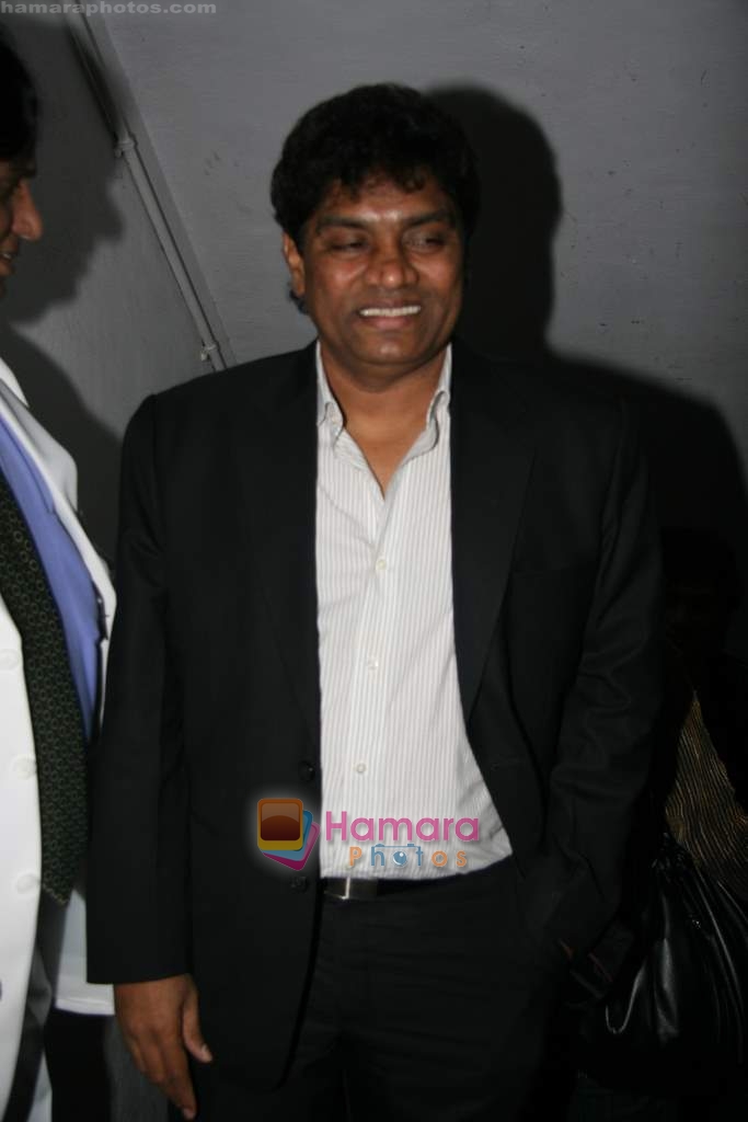 Johnny Lever pay tribute to Mahendra Kapoor in St Andrews on 7th Jan 2009 