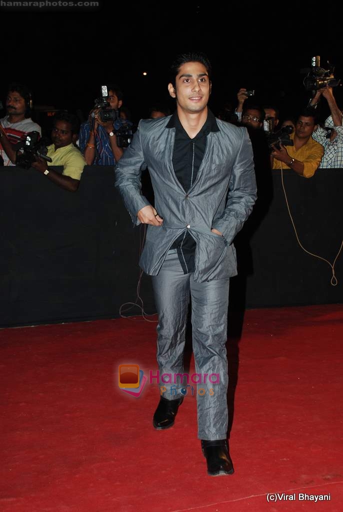 Prateik Babbar at Star Screen Awards red carpet on 9th Jan 2010 