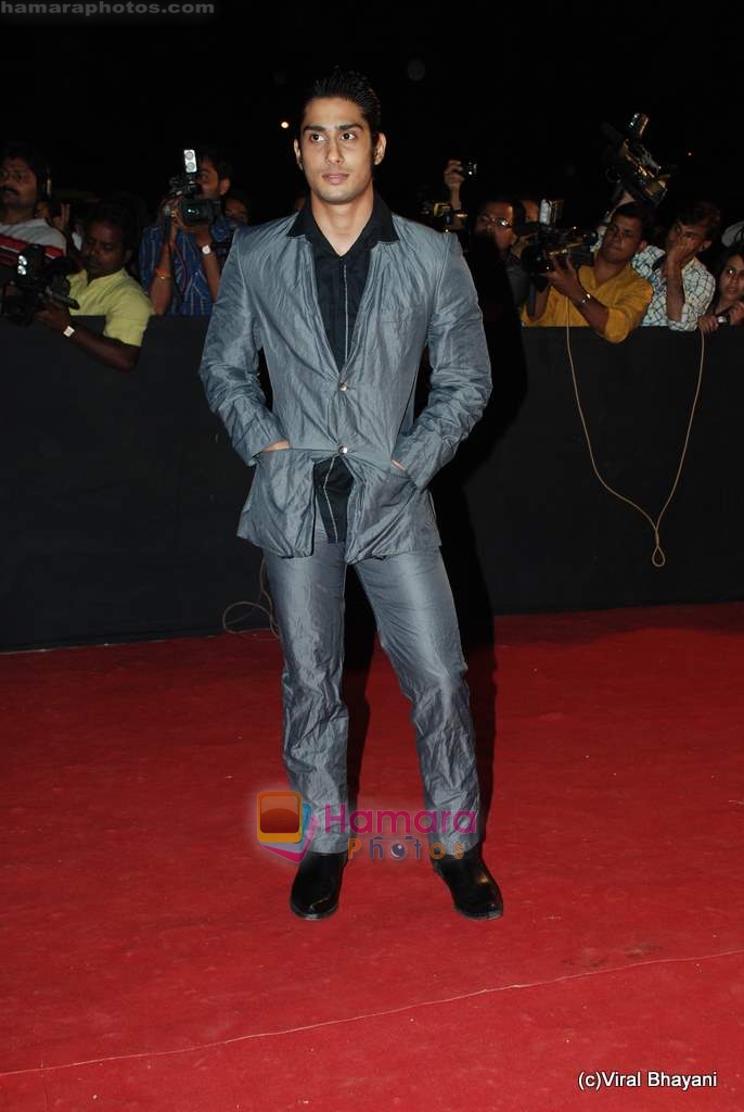 Prateik Babbar at Star Screen Awards red carpet on 9th Jan 2010 