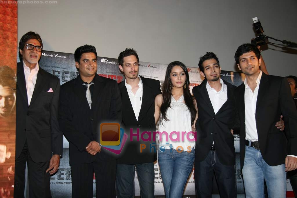 Amitabh Bachchan, R Madhavan, Sharadha Kapoor, Siddharth Kher, Vaibhav Talwar, Dhruv Ganesh at Teen Patti press meet in Cinemax on 14th Jan 2010 