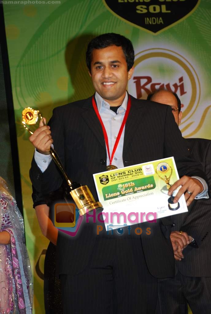 at Lions Gold Awards in Bhaidas Hall on 14th Jan 2010 