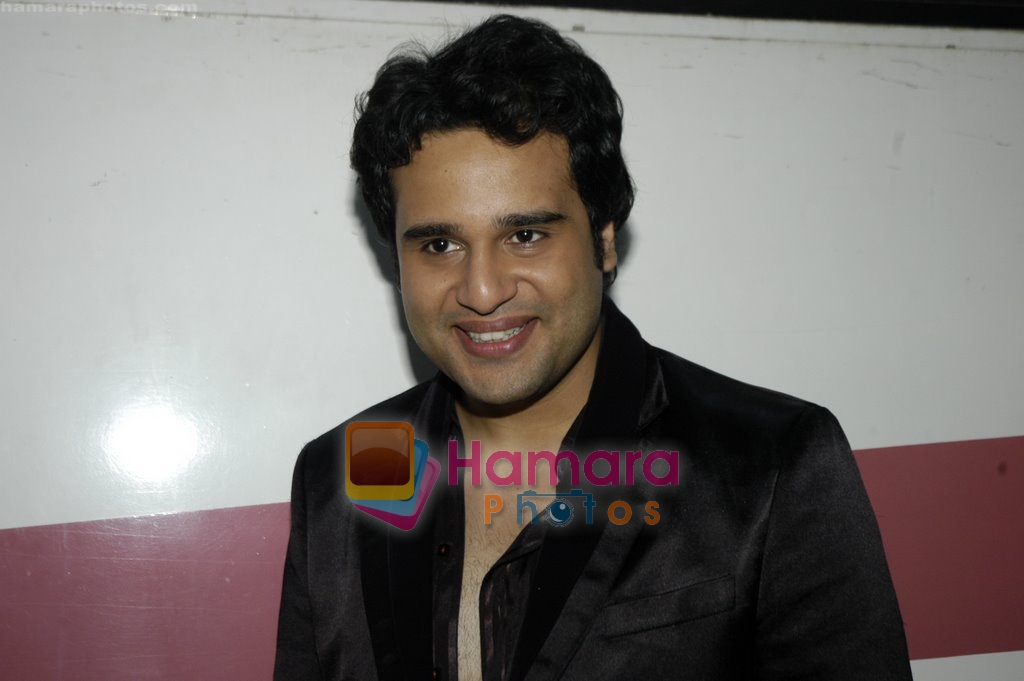 Krushna on the sets of Comedy Circus in Andheri East on 24th Jan 2010 