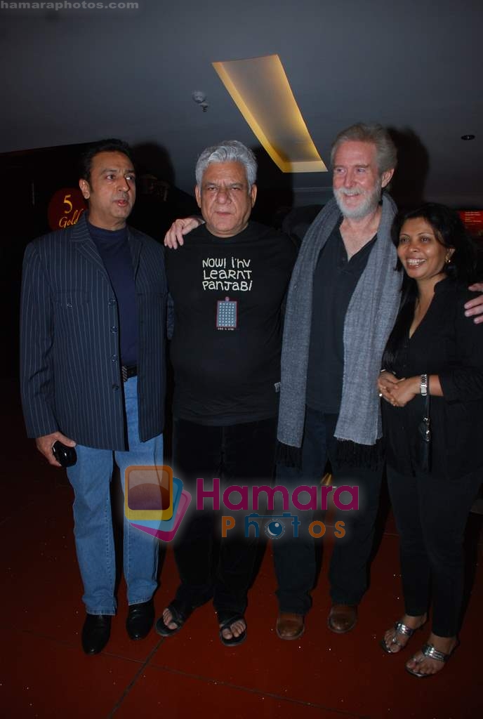 Gulshan Grover, Om Puri, Tom Alter at the Premiere of Hangman in Cinemax on 27th Jan 2010 