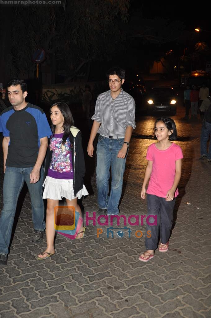 Aamir Khan's son Juanid spotted at Bandra on 2nd Jan 2010