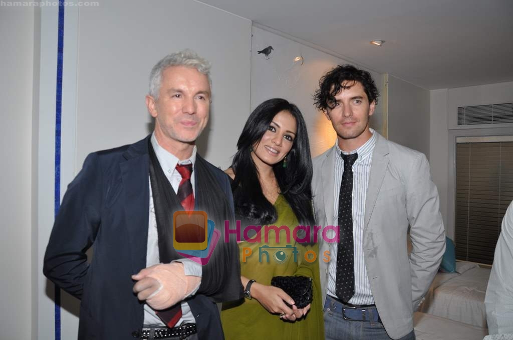 Celina Jaitley at Baz Lahrman and artist Vincent Fantauzzo Classic Tour in Hotel le Sutra on 2nd Jan 2010 