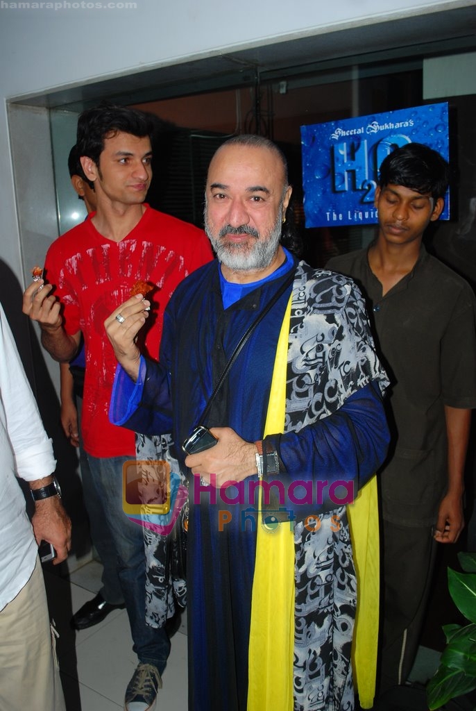 at Deepshika's Dooriyan movie launch in H2O, Mumbai on 4th Feb 2010 