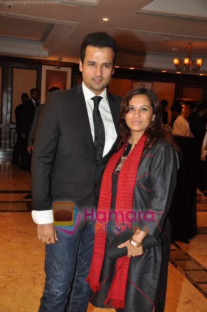 Rohit Roy, Mansi Joshi Roy at Standard Chartered and Taj Lands End dinner in Taj Land's End on 5th Feb 2010 