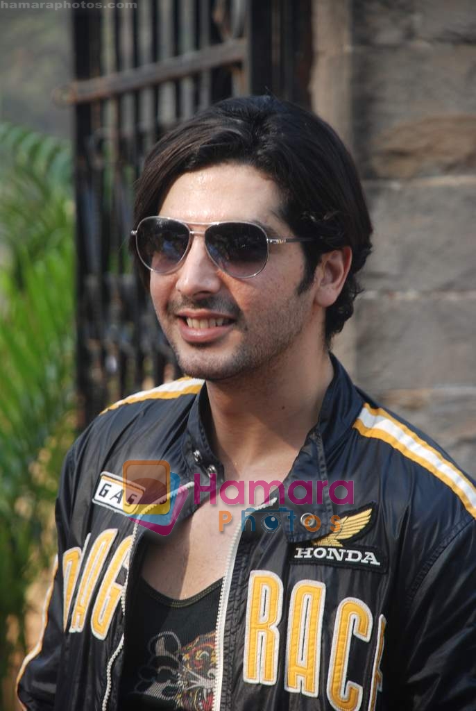 Zayed Khan at Jamanabai's All India Football tournament in Juhu on 6th Feb 2010 