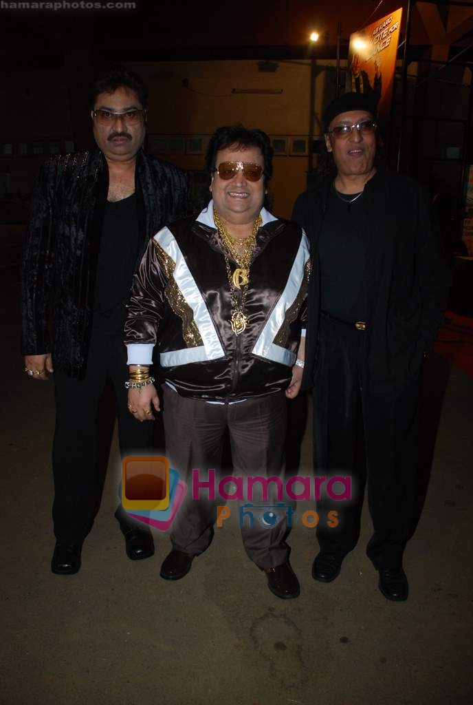 Bappi Lahari at Zee Rishtey Awards in Andheri Sports Complex on 13th Feb 2010 